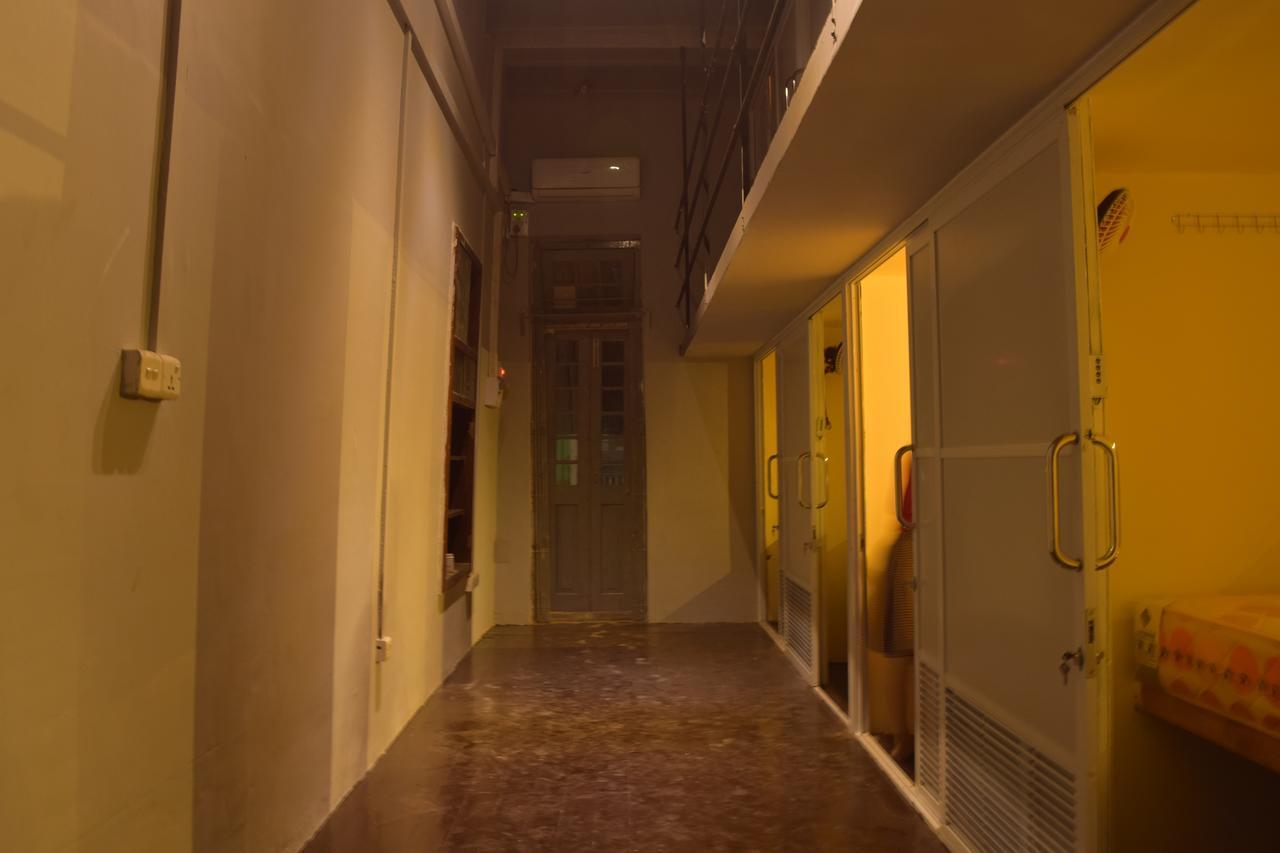 21 Hostel Rangoon Eksteriør billede