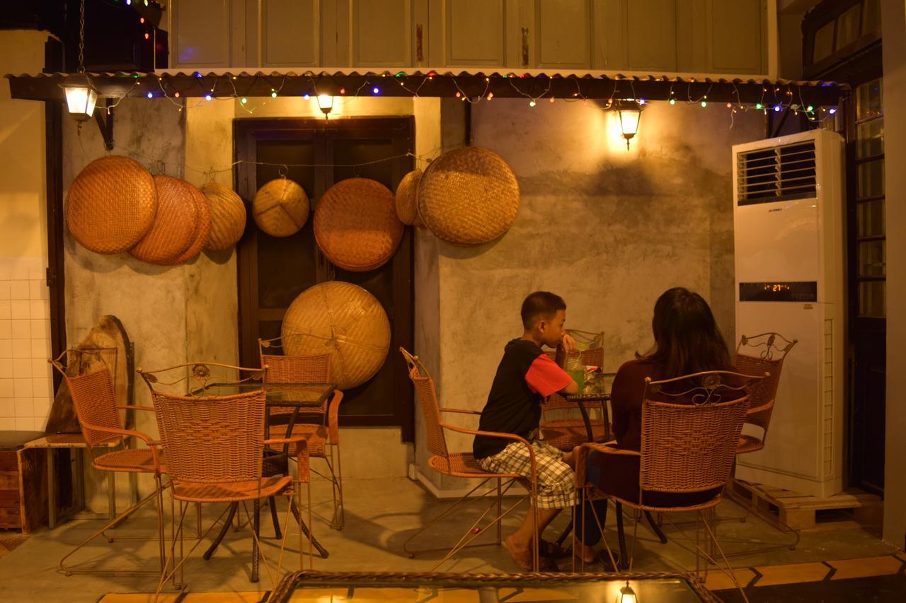 21 Hostel Rangoon Eksteriør billede